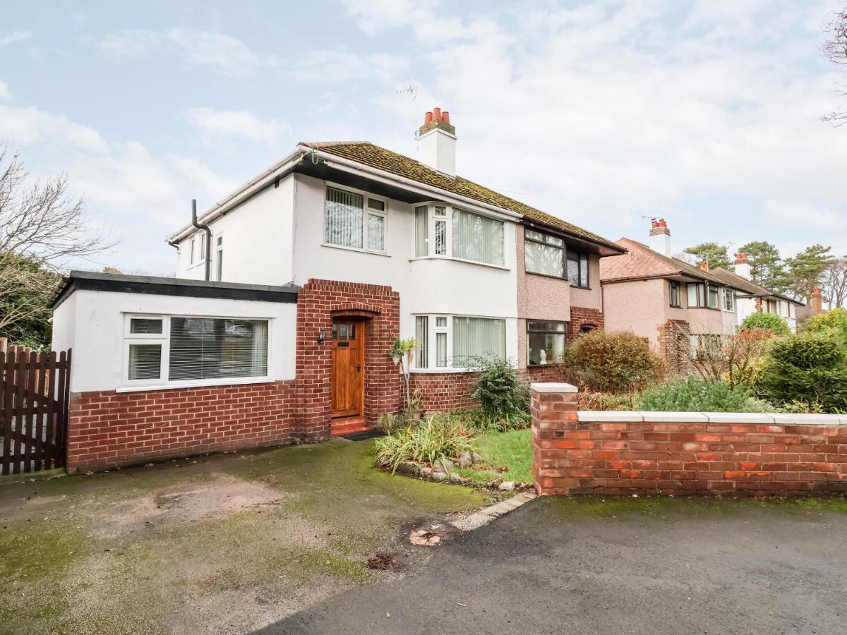 The Hollies Villa Prestatyn Luaran gambar
